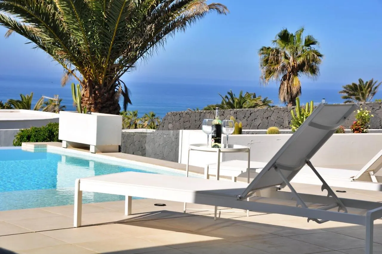 Villa Paraiso Famara Spain