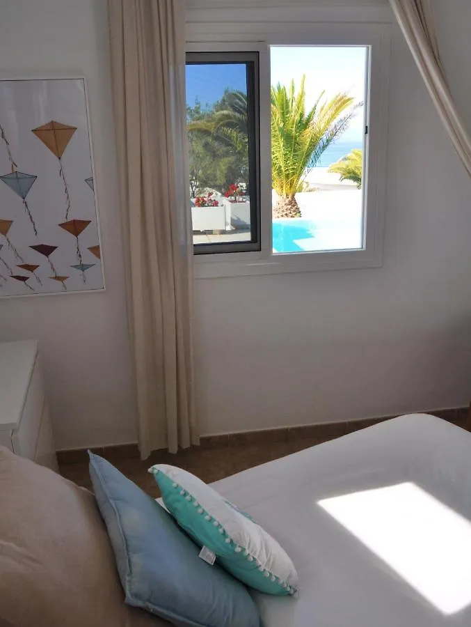 Villa Paraiso Famara 0*,