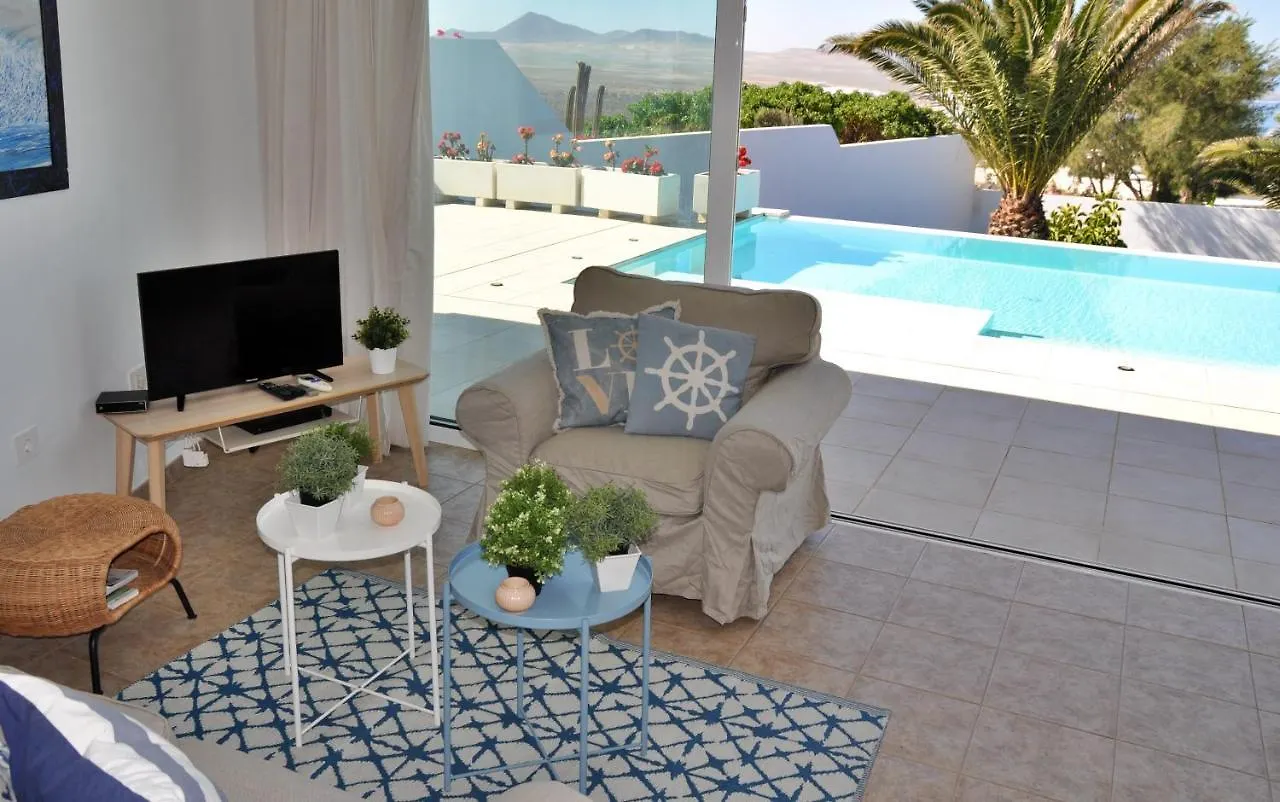 Villa Paraiso Famara 0*,  Spanyolország